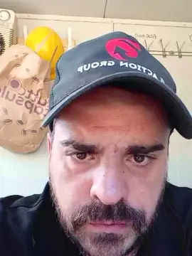 Cam4 Free Live Porn of Giorgiomuffi