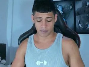 Cam4 Adult Video Chat of David_gandyy