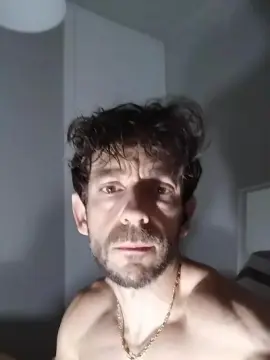 Cam4 Private Sex Chat of alessandrospain