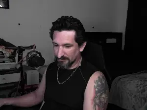 Cam4 Sex Cam of TheDevilPup75