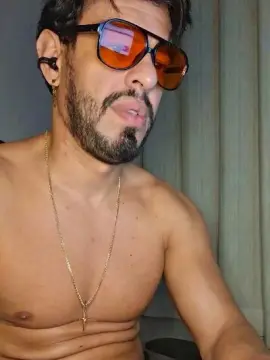 Cam4 Live Sex Cam of Rickferrari2023