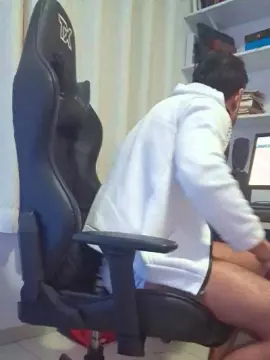 Cam4 Free Porn Cam of Rickferrari2023