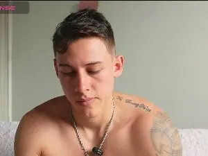 Cam4 Adult Webcams of Latino_Milk_99