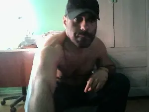 Cam4 Free Live Porn of Militar_S