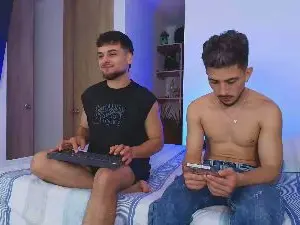 Cam4 Nude Webcam of two_sinzXX