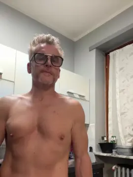 Cam4 Live Sex of Axl_hot