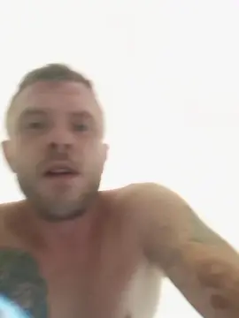 Cam4 Sex Chat of Hugedoee04