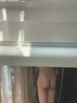 Cam4 Free Live Porn of Huytre