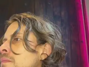 Cam4 Sex Cam of MCKLISTER69
