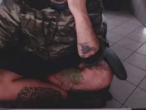 Cam4 Live Sex of ven0ma90