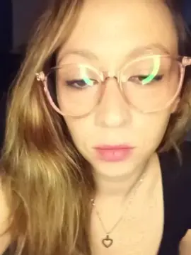 Cam4 Live Porn of NICKYONE90