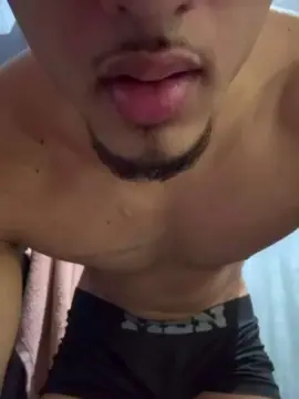 Cam4 Watch Live Sex Cams of Novinhorj01