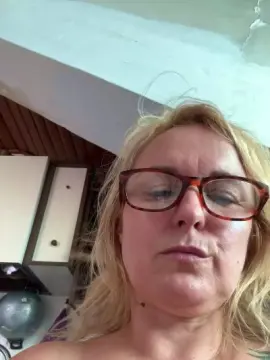 Cam4 Live Sex Cam of lucestellata