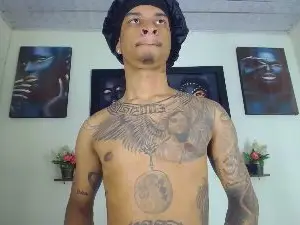 Cam4 Adult Webcams of Tatoo_Noah