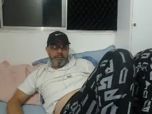 Cam4 Watch Live Sex Cams of serioydiscreto