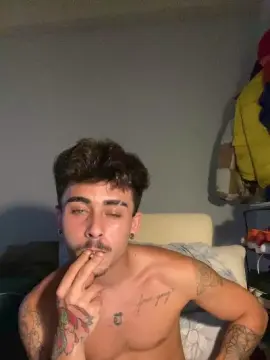 Cam4 Sex Cam of Mojitoxxx69