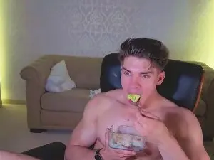 Cam4 Sex Cam of MaxKaidenn