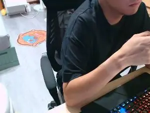 Cam4 Live Sex of hank_Ss