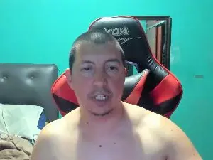 Cam4 Free Live Porn of tinchome