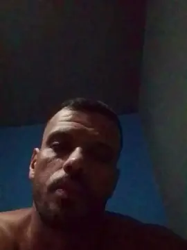 Cam4 Live Sex Cam of Freitassarado22