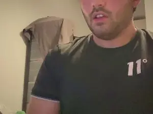 Cam4 Free Live Porn of adrianzzz3