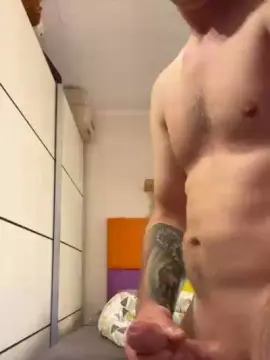 Cam4 Free Live Porn of Leplusgros