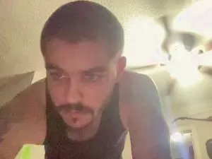 Cam4 Live Porn of pbmotorsfun3