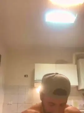 Cam4 Free Porn Cam of cecciotti97