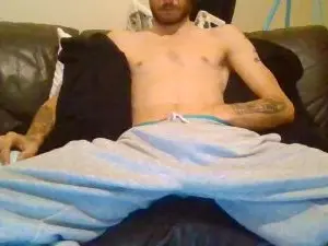 Cam4 Free Live Porn of 420feetlovrr420