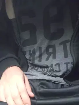 Cam4 Adult Webcam of RealChicoBoy