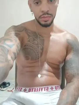 Cam4 Live Sex of Divino198936