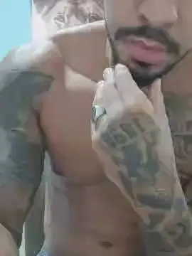 Cam4 Live Sex of Divino198936
