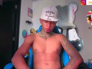 Cam4 Adult Video Chat of blackk_latino