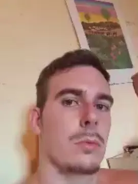 Cam4 Free Live Porn of johnboyy