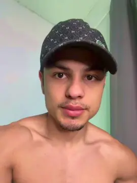 Cam4 Live Porn of kayobrando