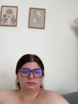 Cam4 Nude Webcam of beb2hot