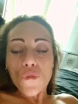 Cam4 Adult Video Chat of Saretta23
