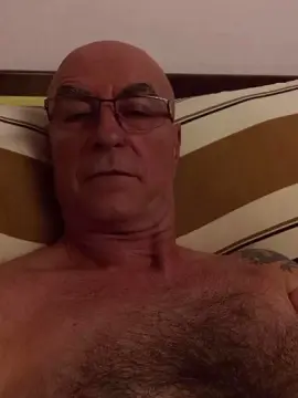 Cam4 Free Live Porn of lgarsdu18
