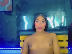 Cam4 Live Porn of Nashla_D
