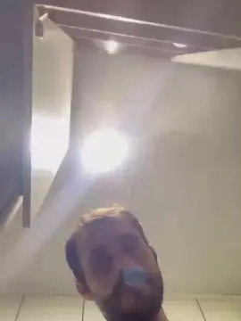 Cam4 Live Porn of brunotopgunsexy