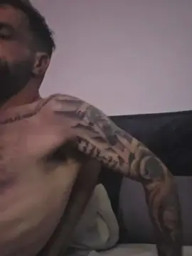 Cam4 Nude Webcam of Chicosexyhetero