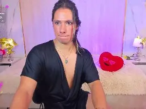 Cam4 Free Live Porn of TylerBloom