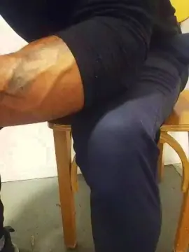 Cam4 Free Live Porn of Moreno_bigdick