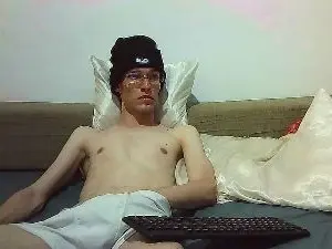 Cam4 Free Live Porn of Kauan09