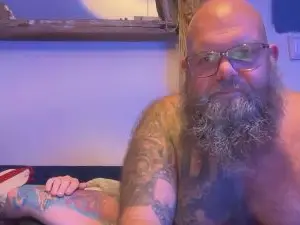 Cam4 Live Sex of RuggedG_