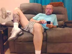 Cam4 Free Live Porn of awsomecock30
