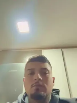 Cam4 Live Sex of Mrmalvadin