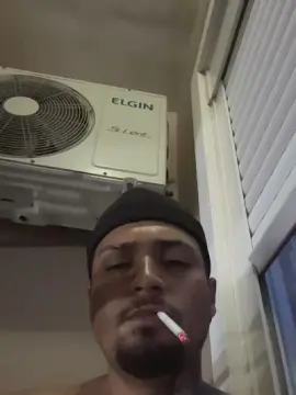 Cam4 Live Porn of Mrmalvadin