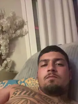 Cam4 Live Sex of Mrmalvadin