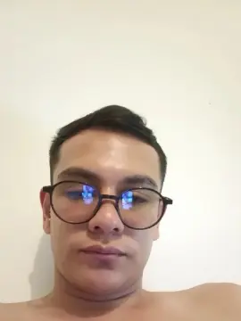 Cam4 Free Porn Cam of alex_cumhot